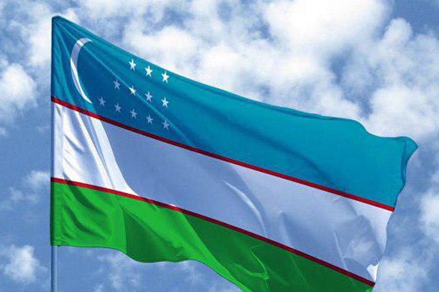 18 ноября – День принятия Государственного флага Республики Узбекистан