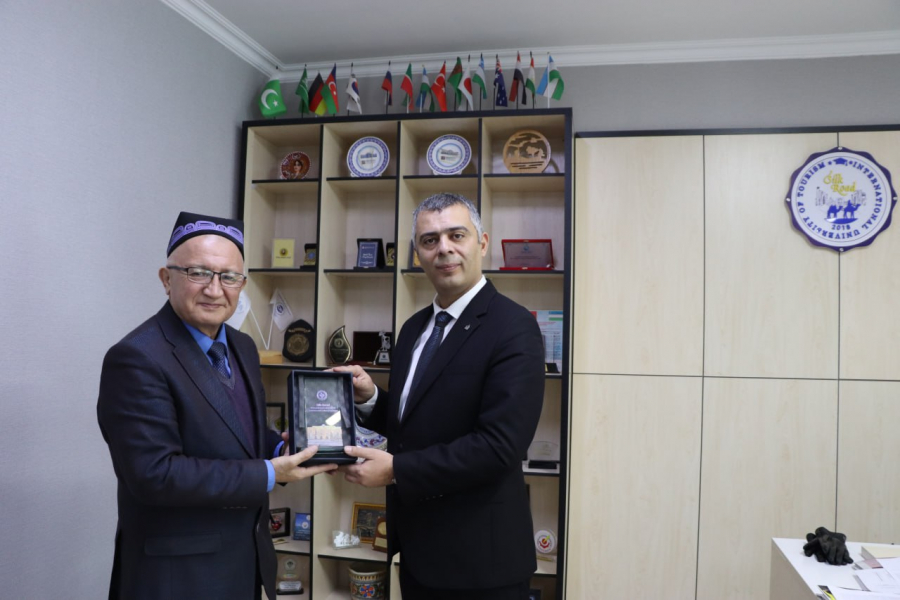 The director of the International Studies Institute of Central Asia visited our university