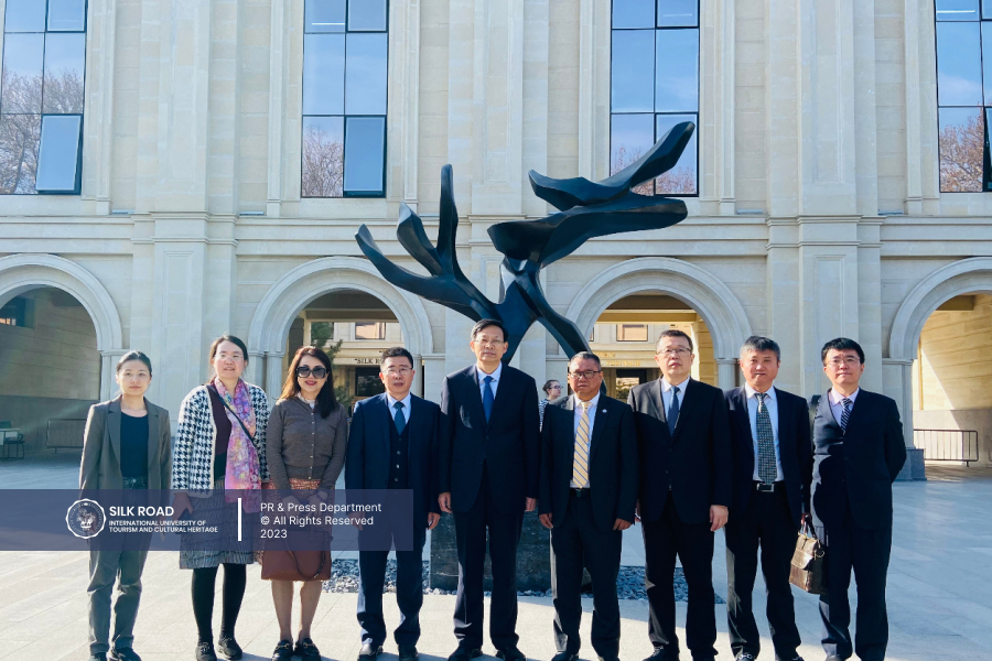 Shandong Provincial Delegation are at the  Silk Road International Tourism and Cultural Heritage University.