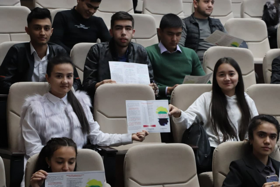 The Silk Road International University of Tourism held a meeting with experts on the topic of combating the spread of drug addiction and HIV among students in the university&#039;s auditorium.